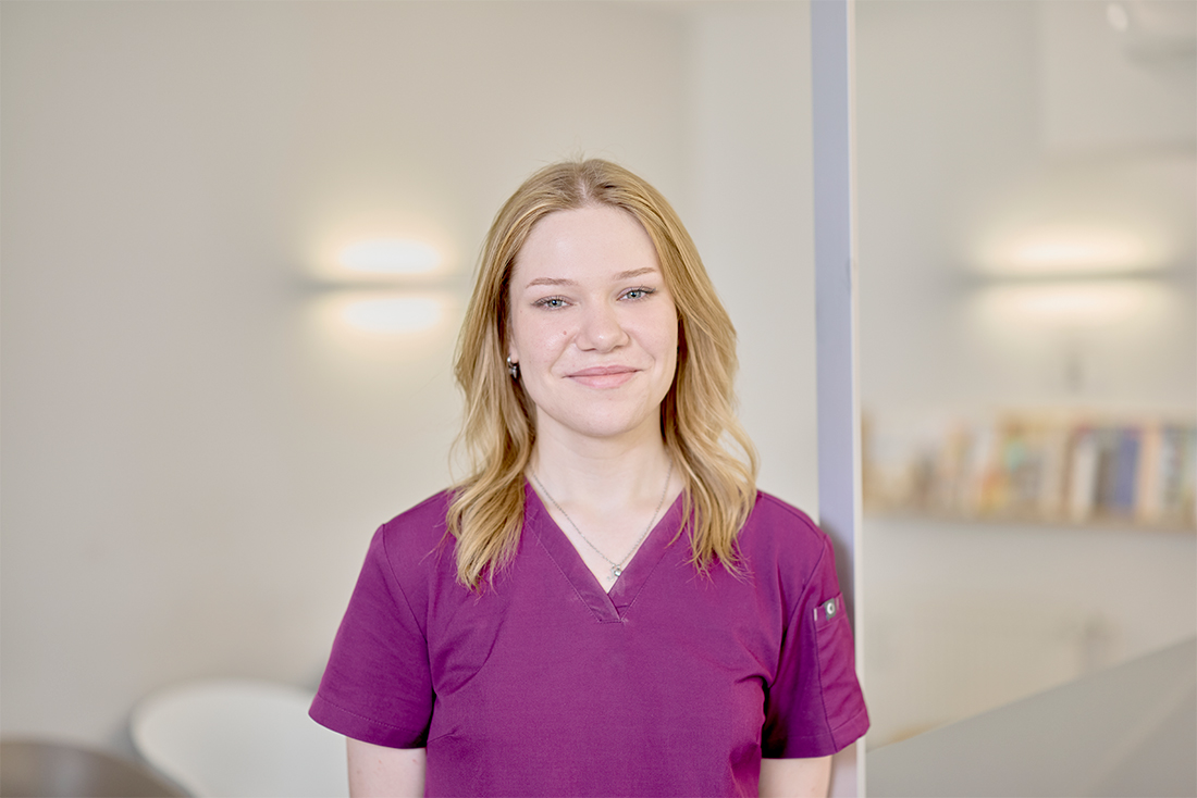 Jasmin Kobarschik Samantha Jefkaj - Med. Fachangestellte Leitung Allergie Hygienebeauftragte