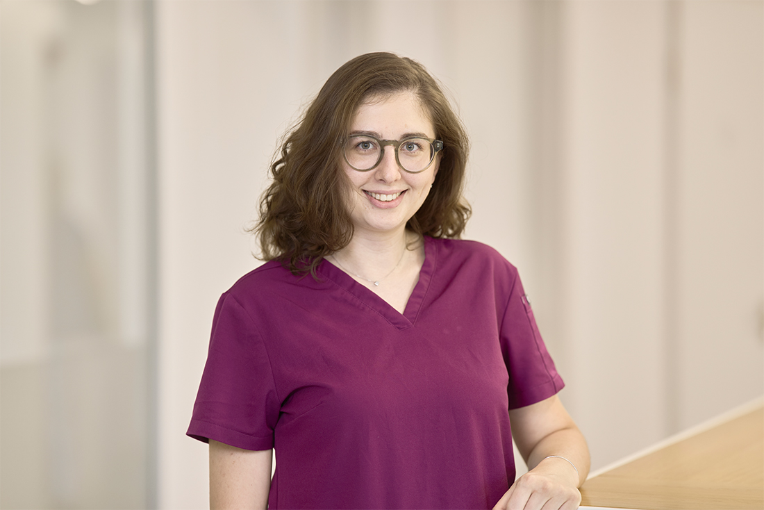 Maryna Burenok Samantha Jefkaj - Med. Fachangestellte Leitung Allergie Hygienebeauftragte